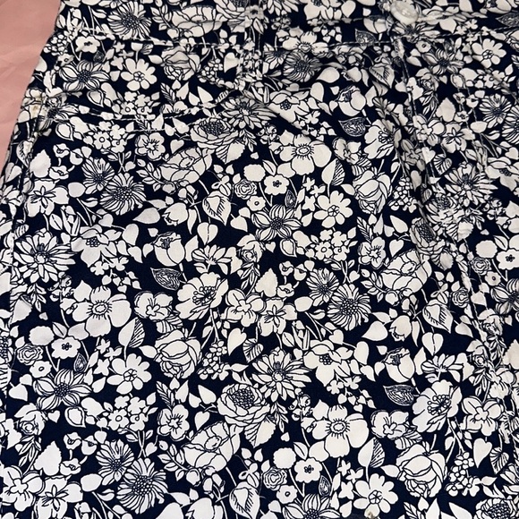 St. Johns Bay Skort navy and white shorts underneath - Picture 2 of 5